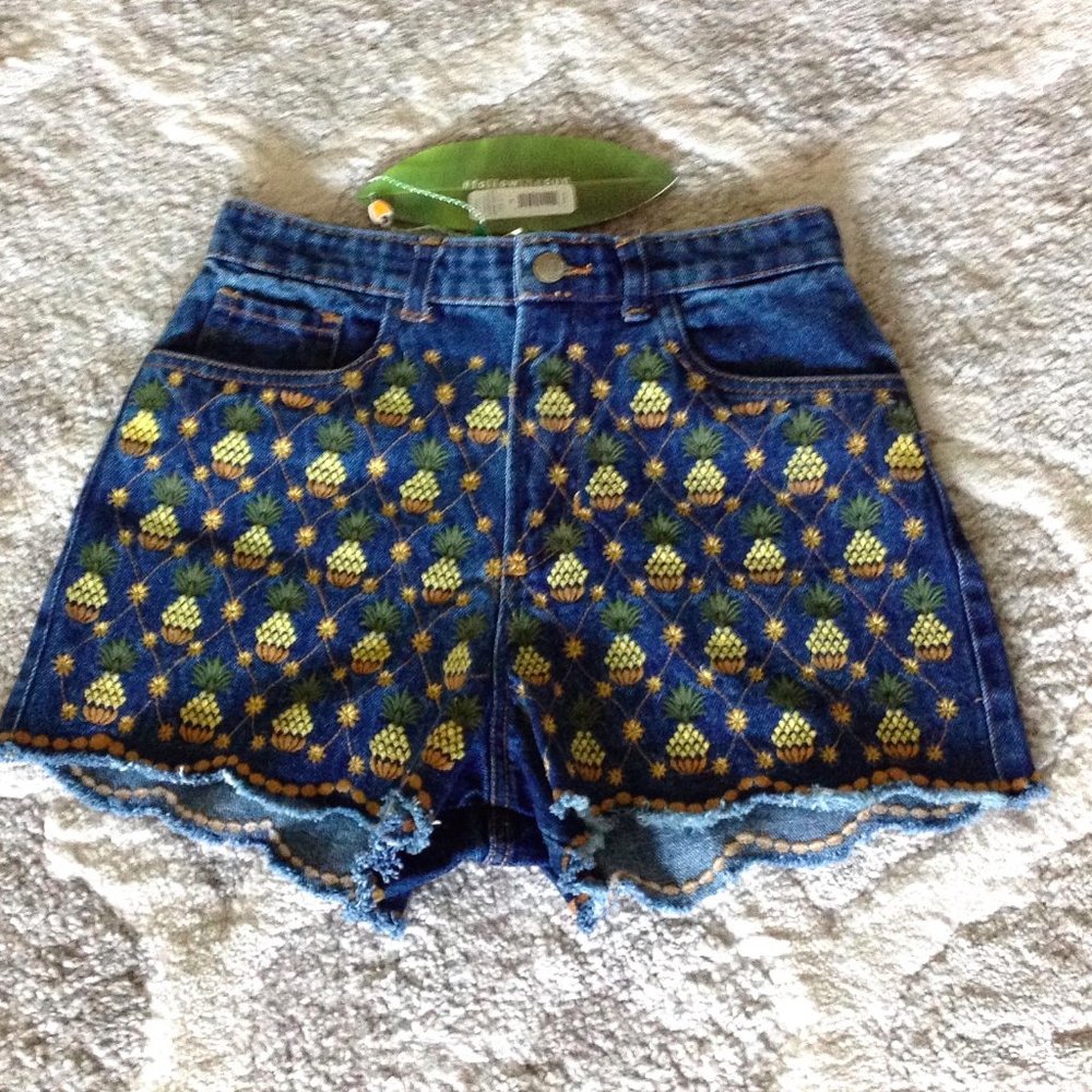 Farm Rio Embroidered Pineapples Denim Shorts - Picture 5 of 11